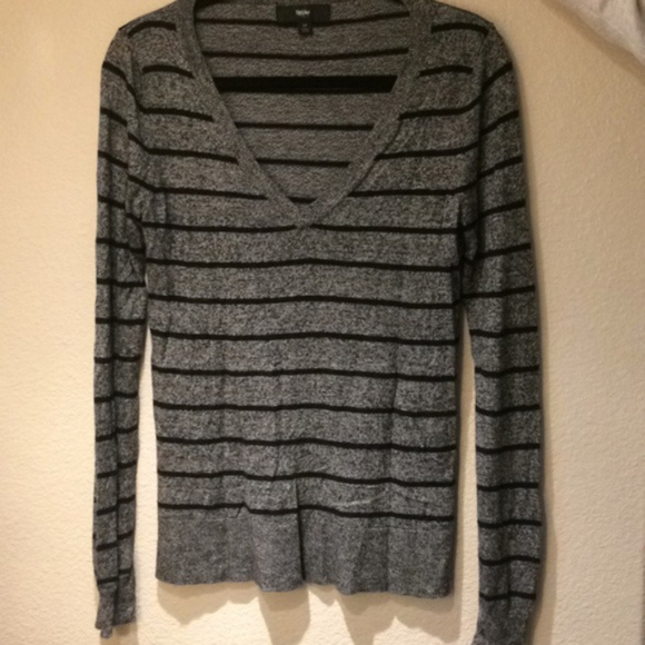 BUNDLE OF 3! Mossimo V-Neck Sweater Stripped/Solid - Picture 4 of 8